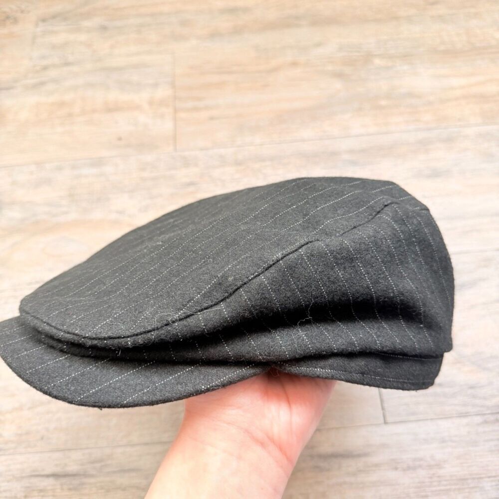 Black Pinstripe Newsboy Flat Cap Hat Size L/XL Vintage Tax Driver Y2K 90s 80s